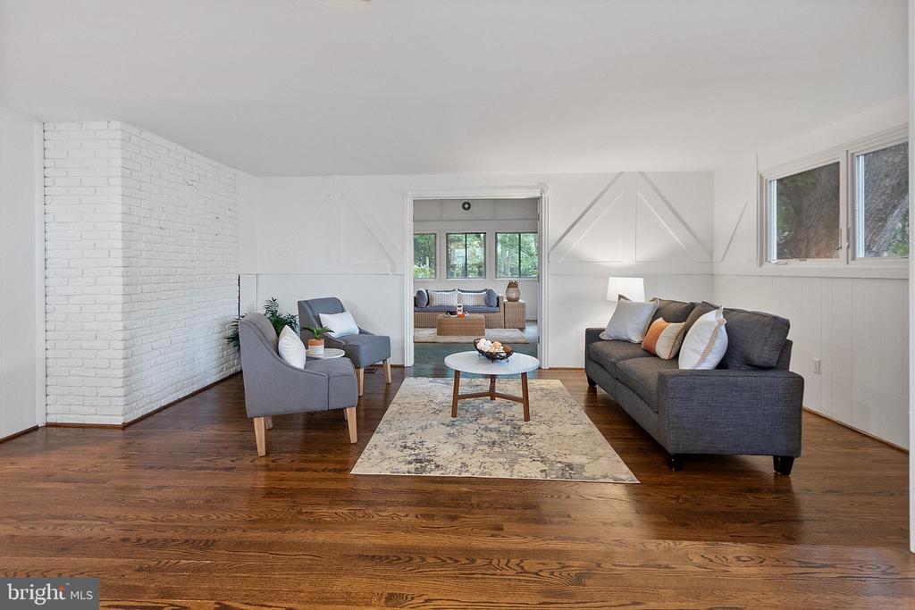 487 Margaret Ln