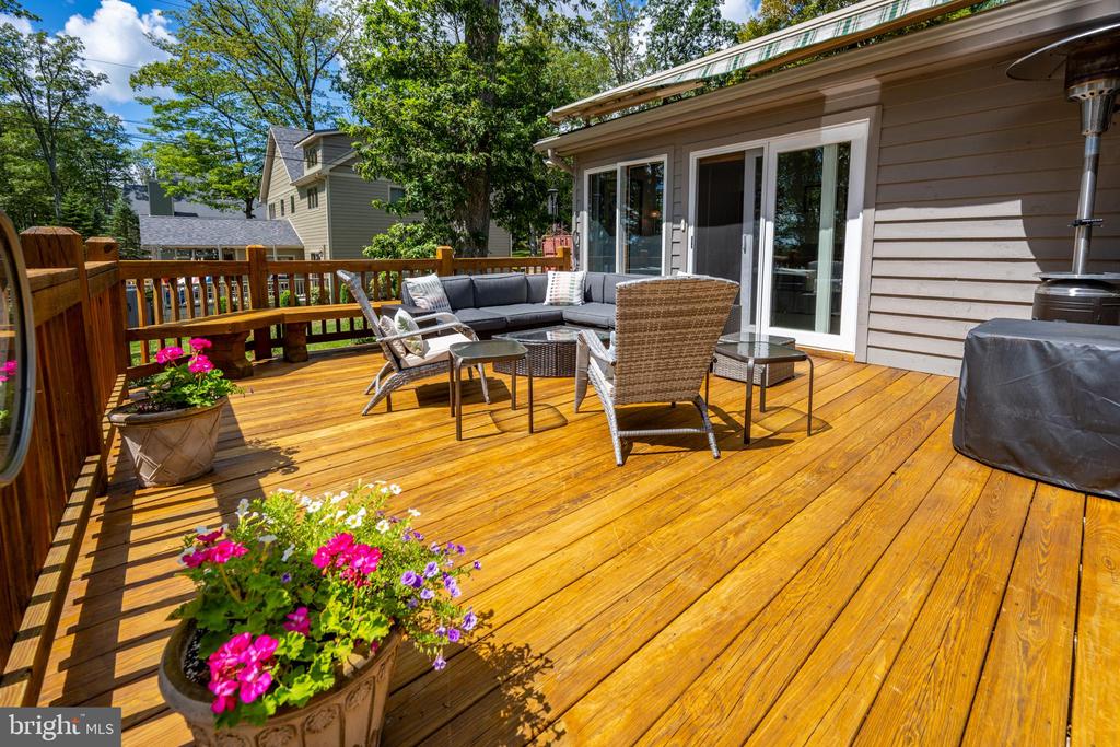 314 GLEN COVE ROAD