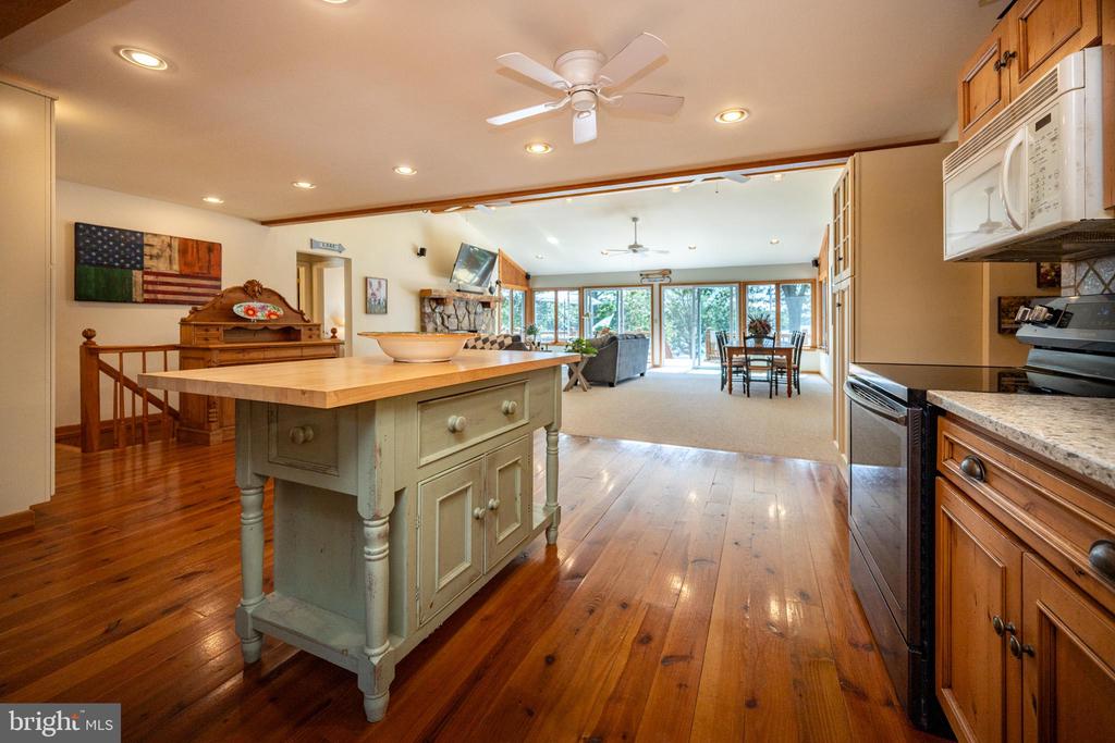 314 GLEN COVE ROAD