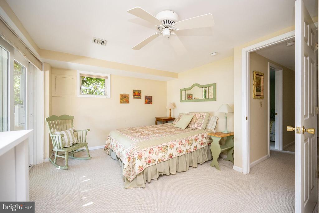 314 GLEN COVE ROAD