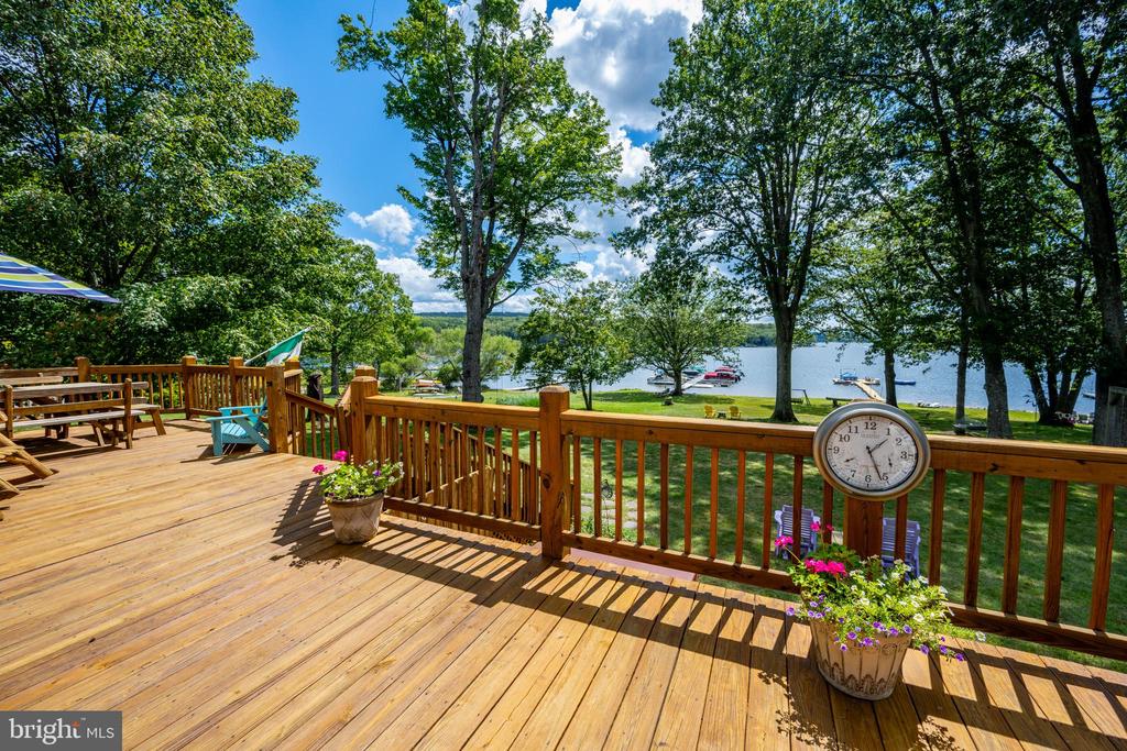 314 GLEN COVE ROAD