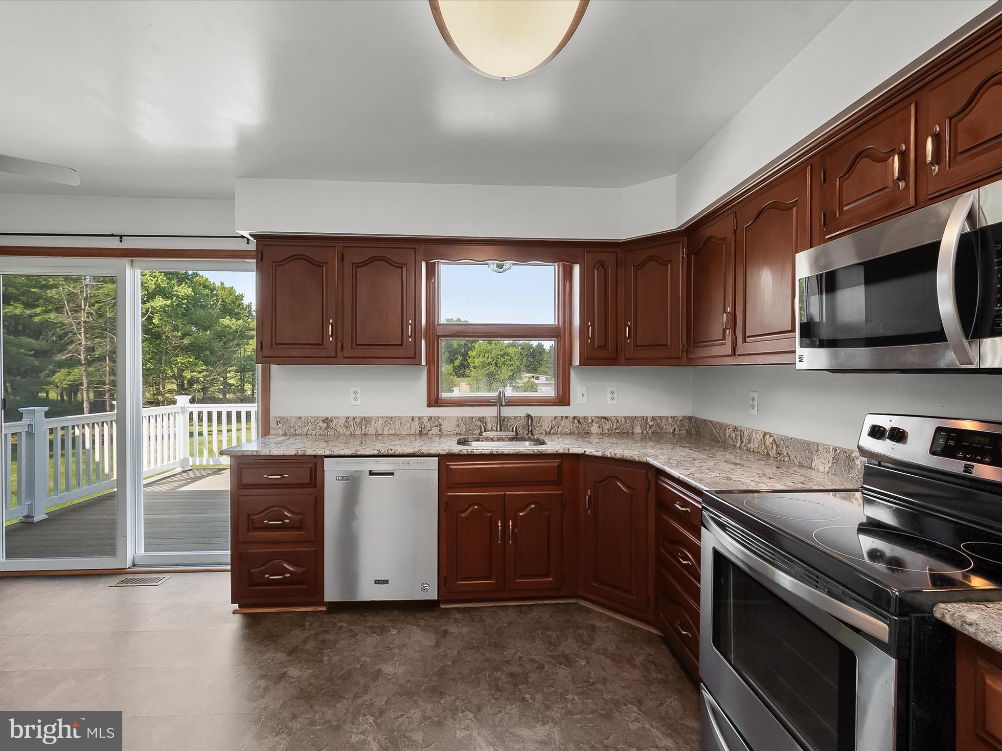 2676 Jennings Chapel Rd