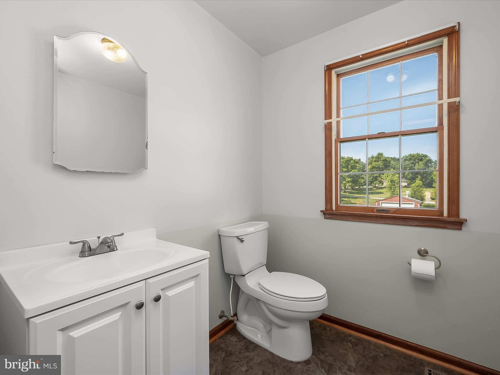 2676 Jennings Chapel Rd