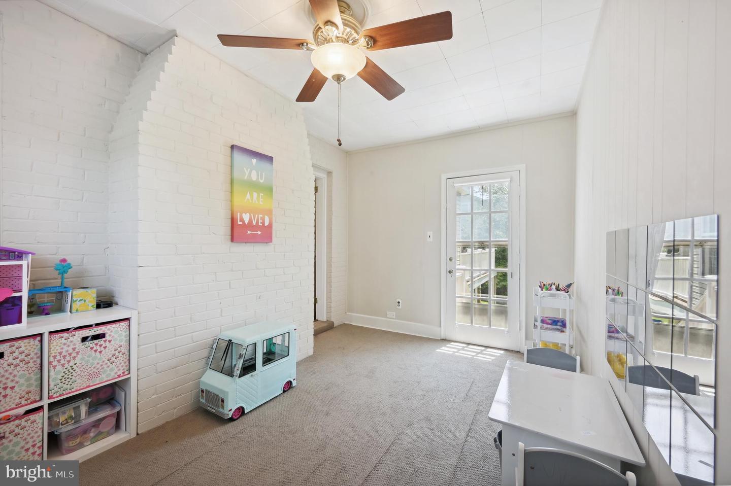 5808 Wyngate Dr