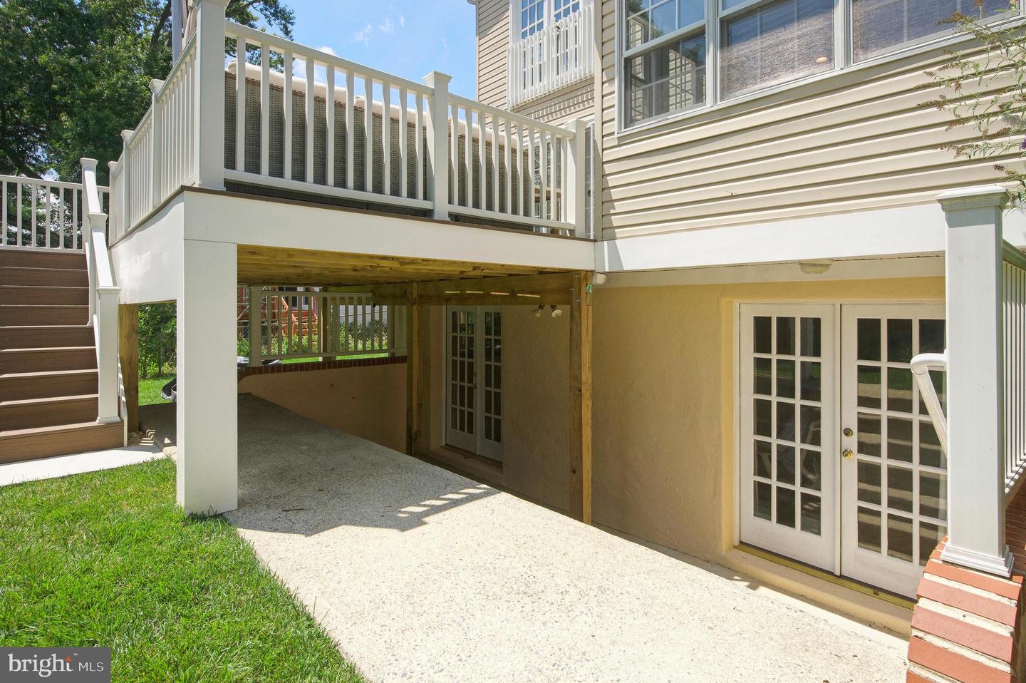 5808 Wyngate Dr