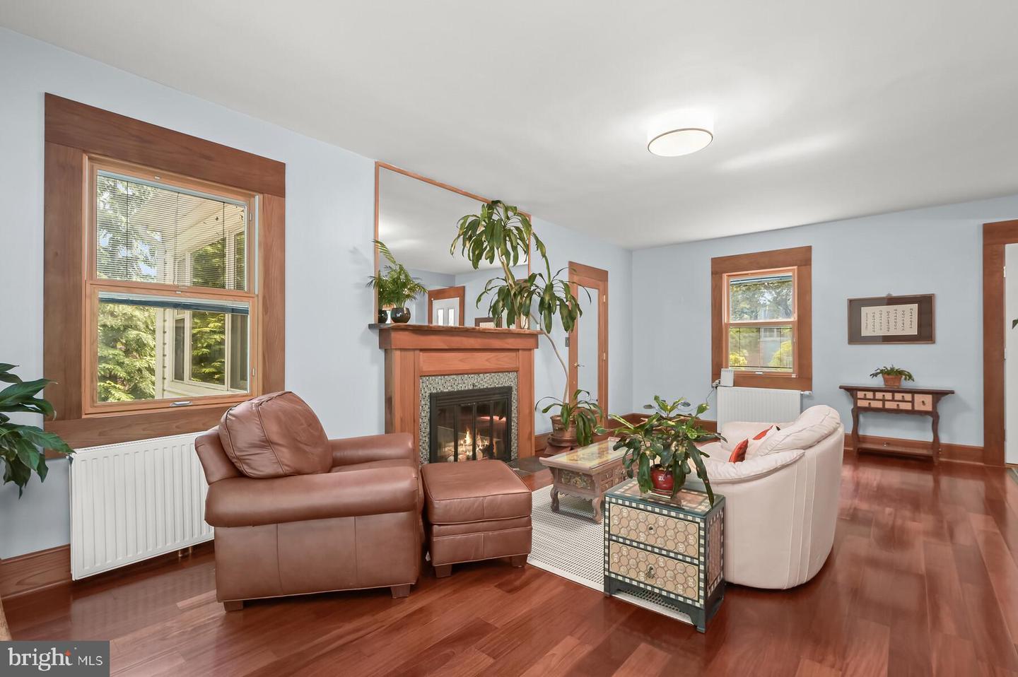 523 Ashford Rd