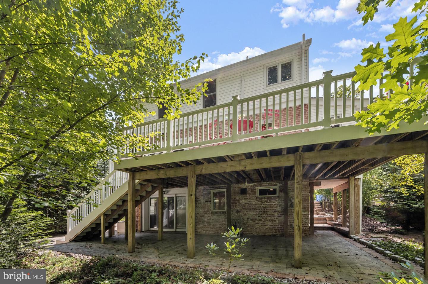 523 Ashford Rd