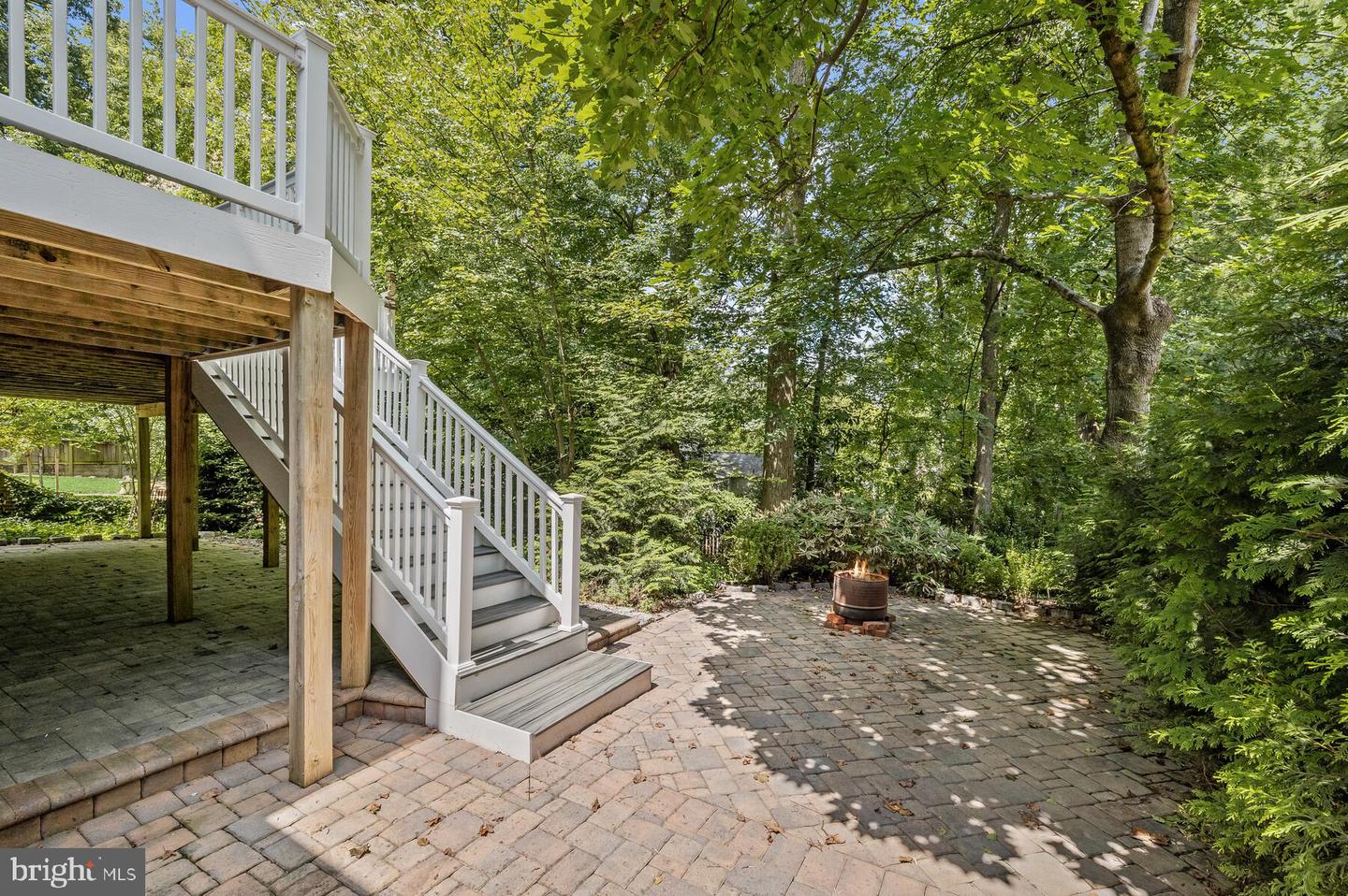 523 Ashford Rd