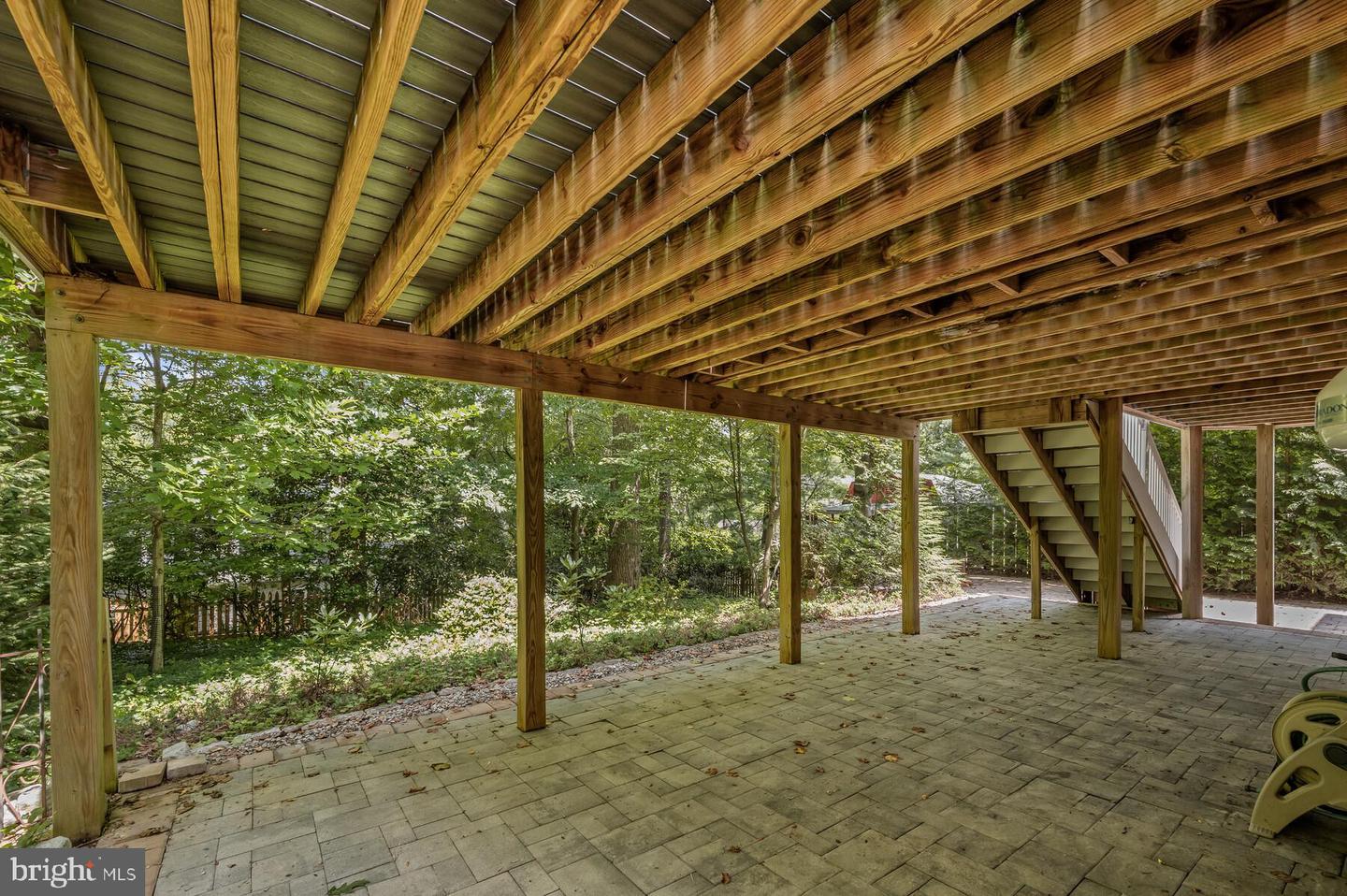 523 Ashford Rd