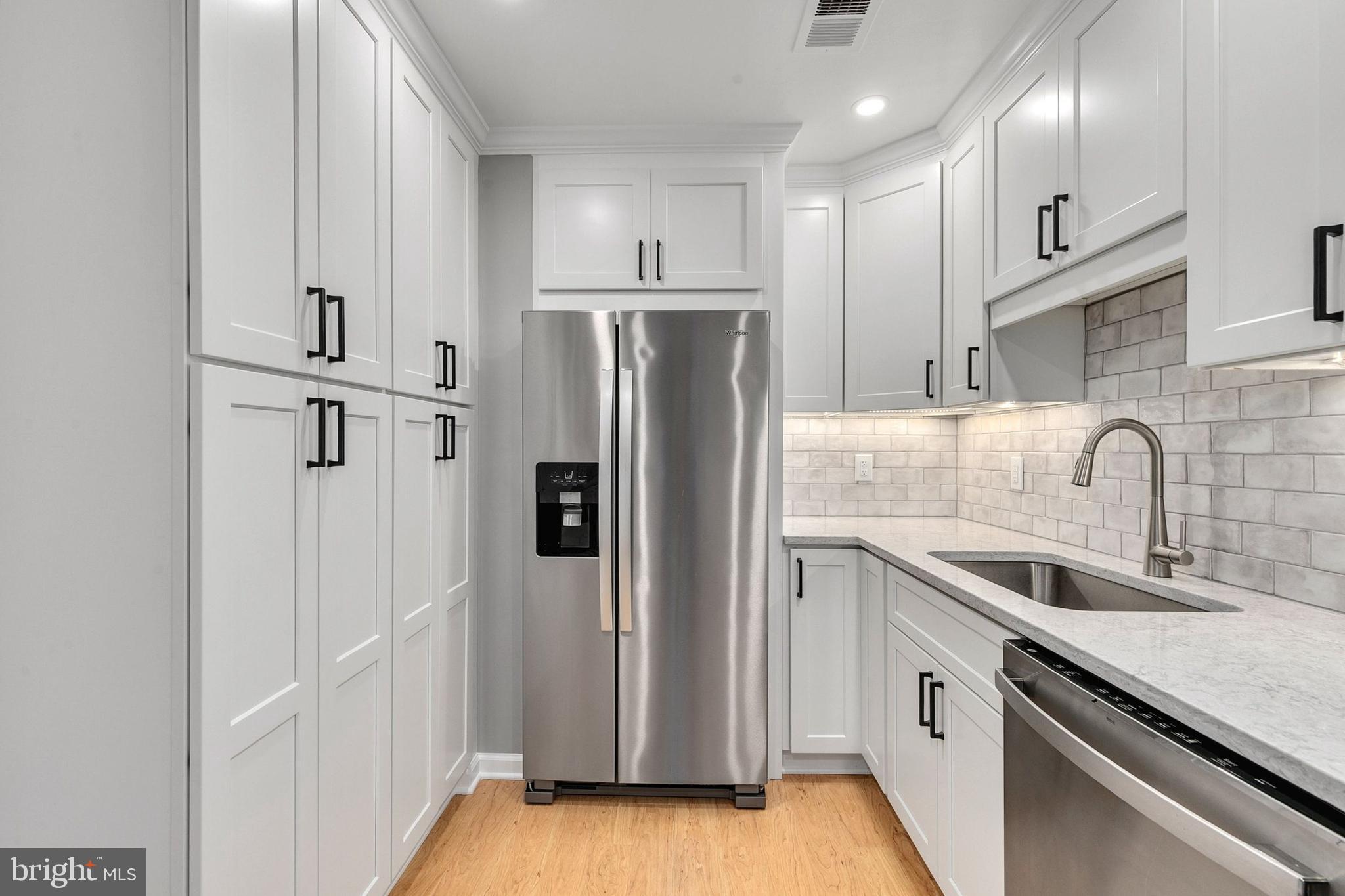 10715 Kings Riding WAY Unit: 102