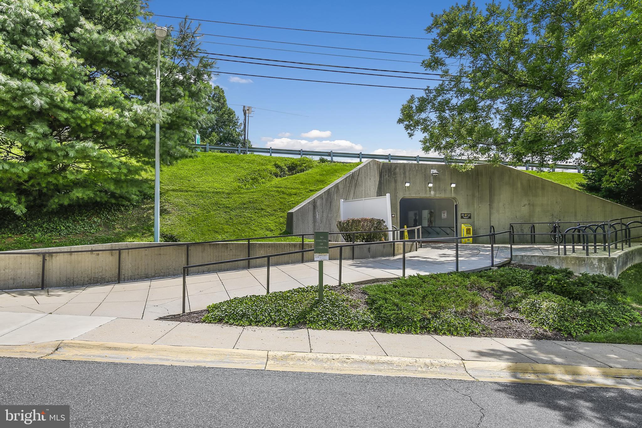 10715 Kings Riding WAY Unit: 102