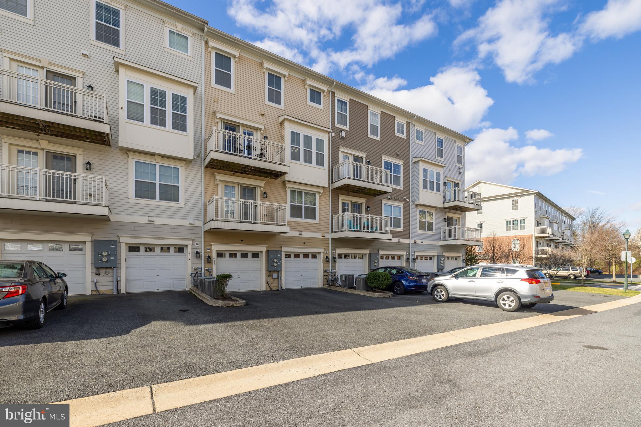 410 Orchard Ridge Dr #410