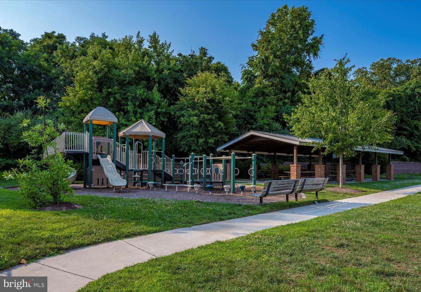 410 Orchard Ridge Dr #410