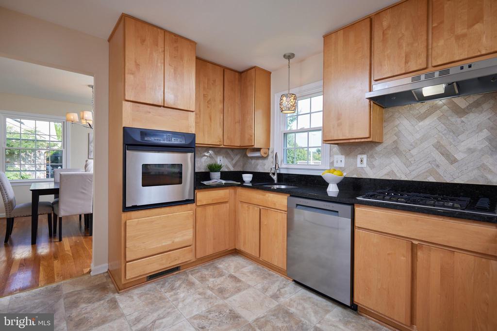 8406 Buckhannon