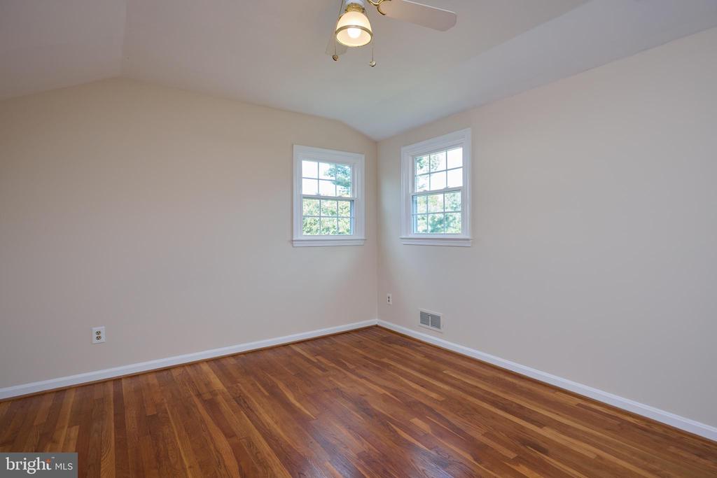 8406 Buckhannon