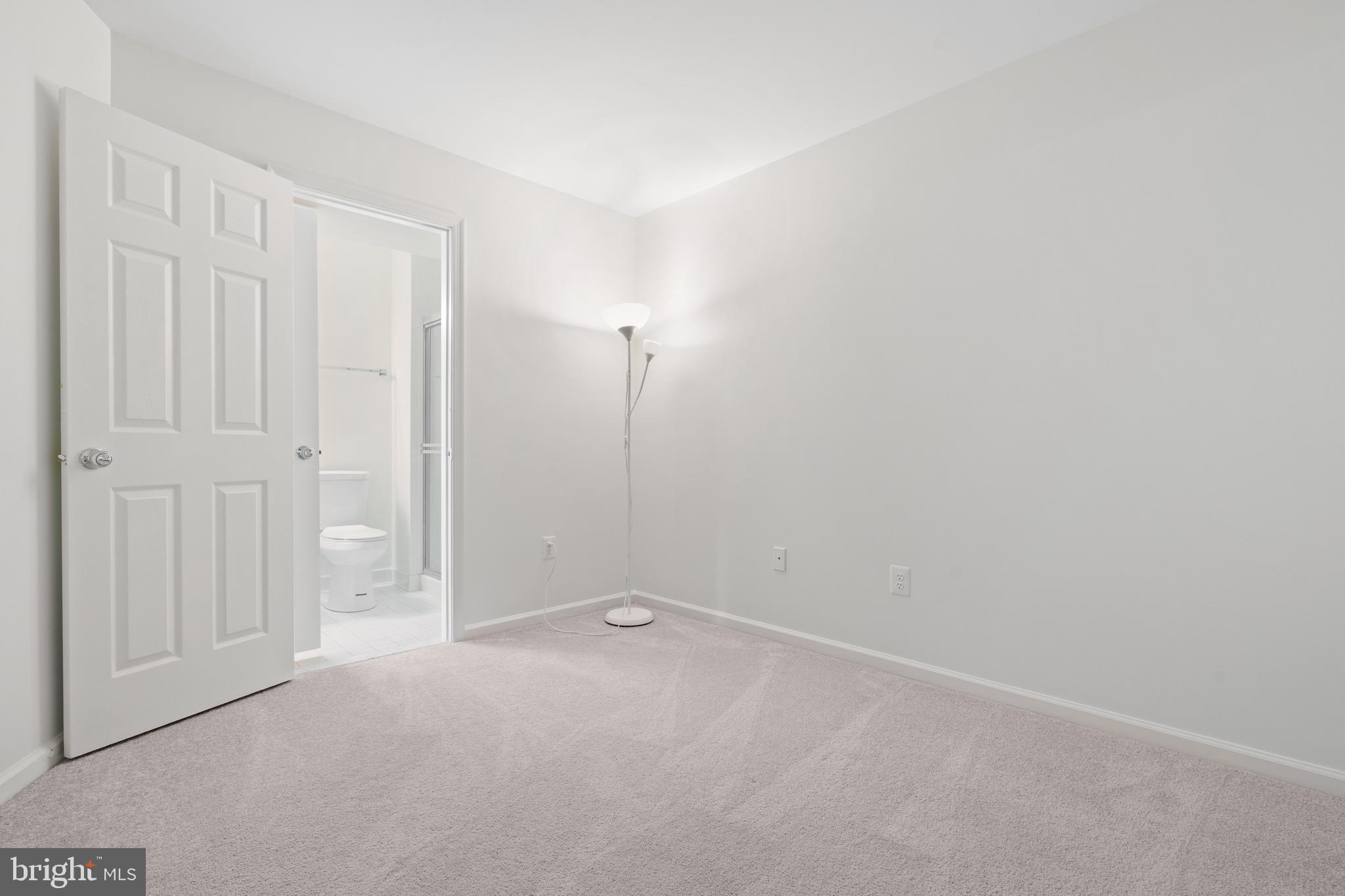 11435 Hollowstone Dr