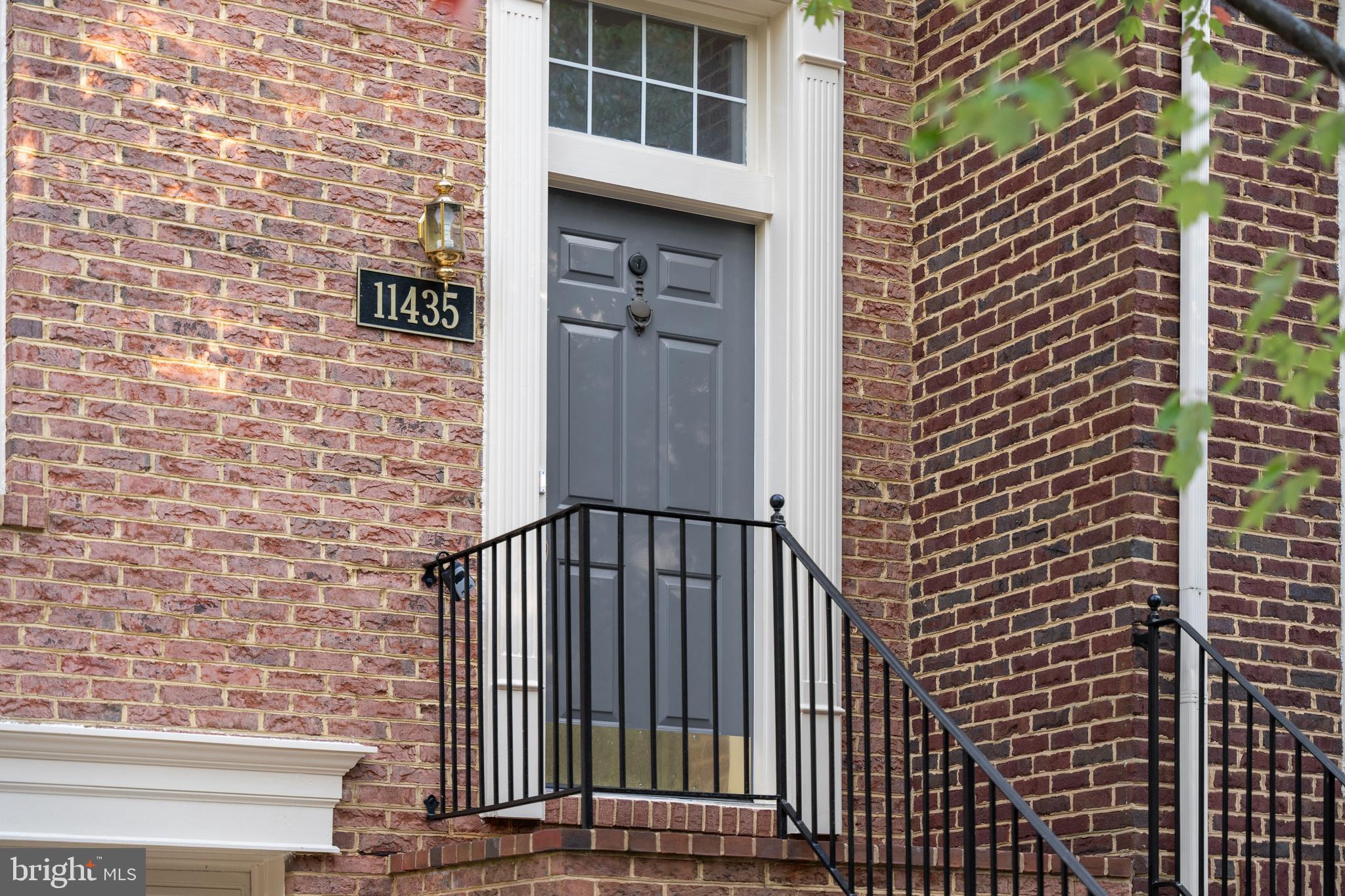 11435 Hollowstone Dr