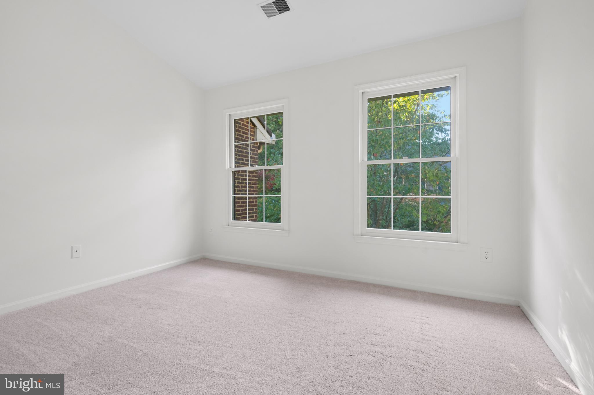 11435 Hollowstone Dr