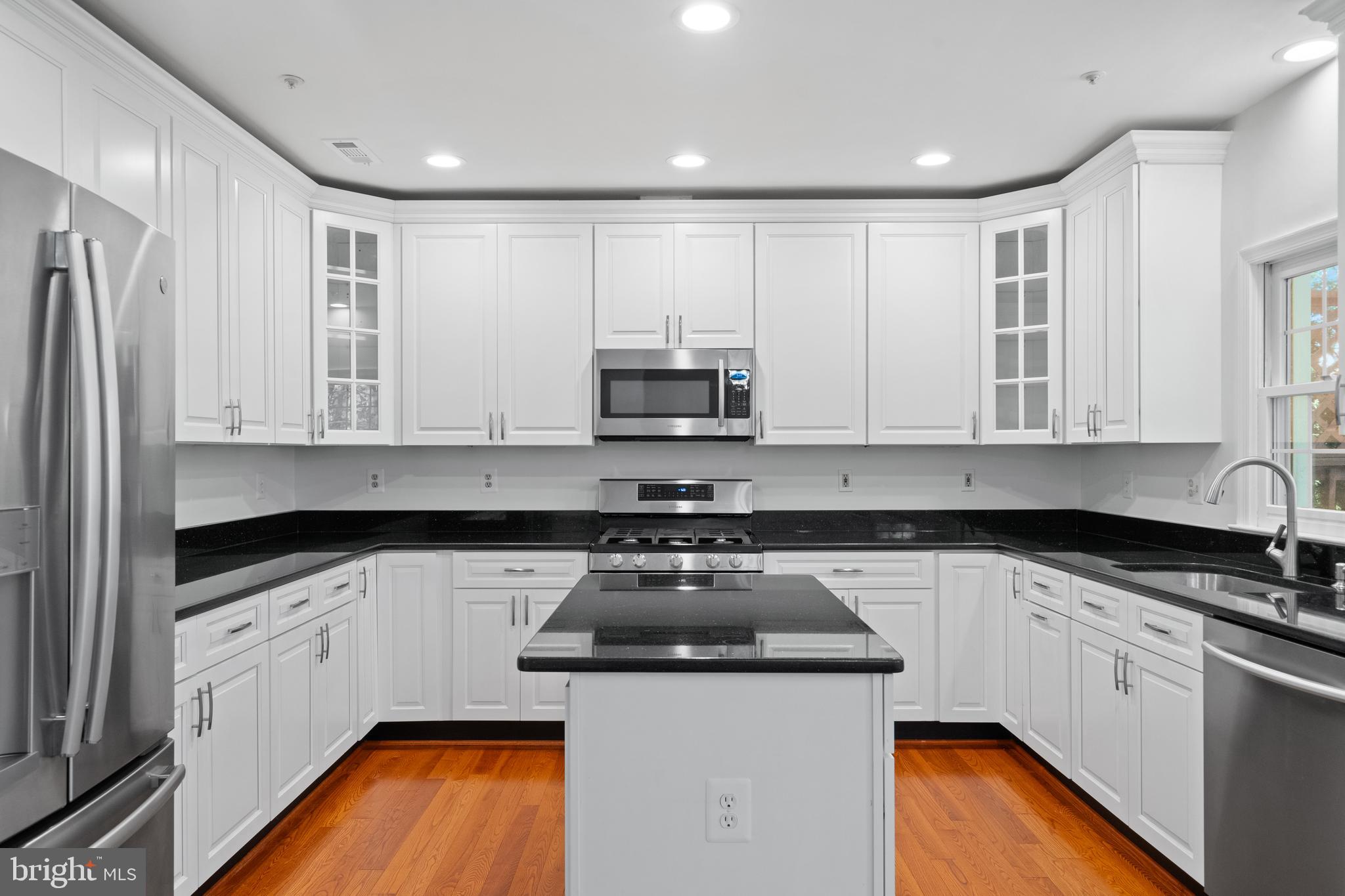 11435 Hollowstone Dr