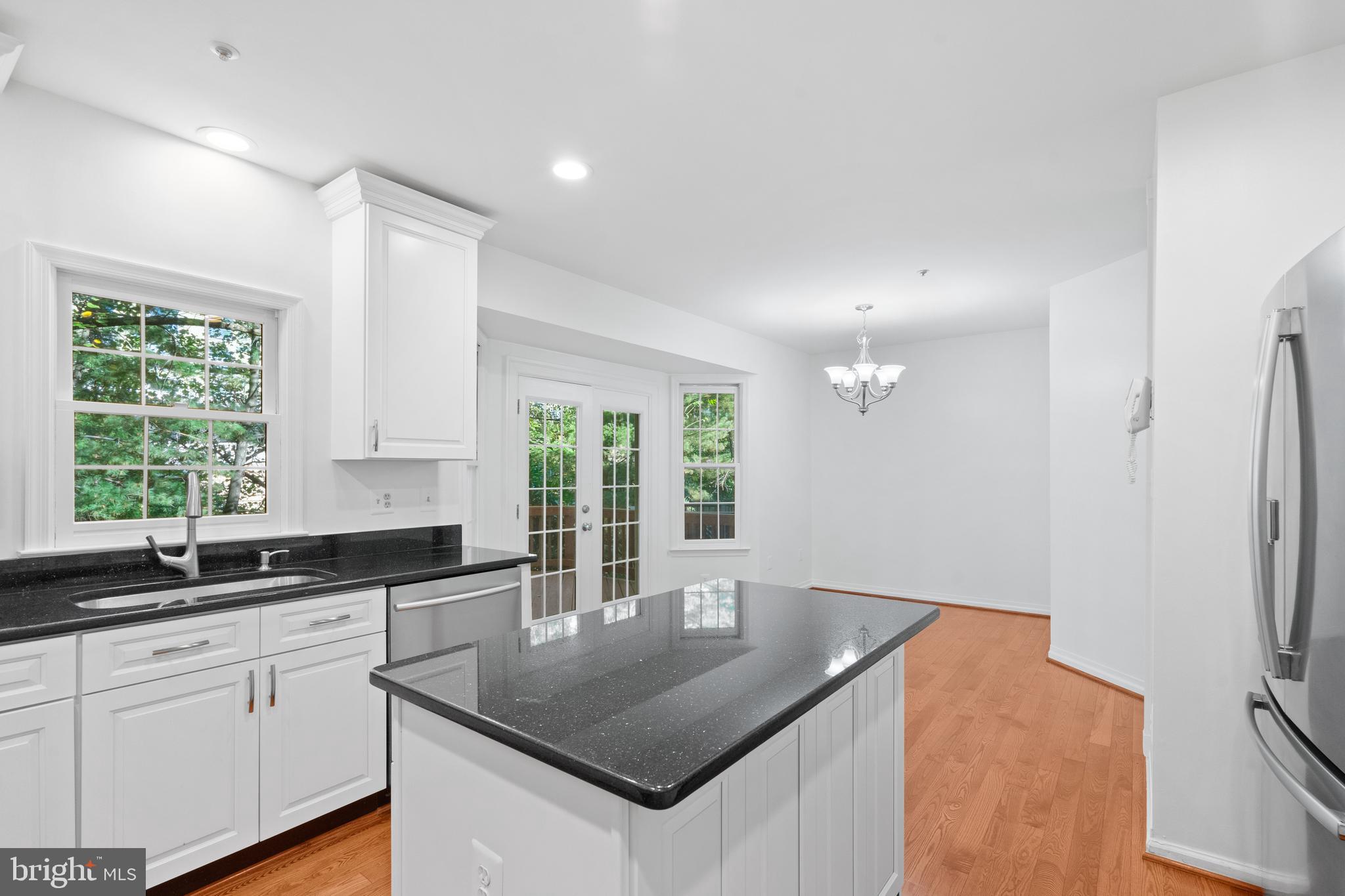 11435 Hollowstone Dr