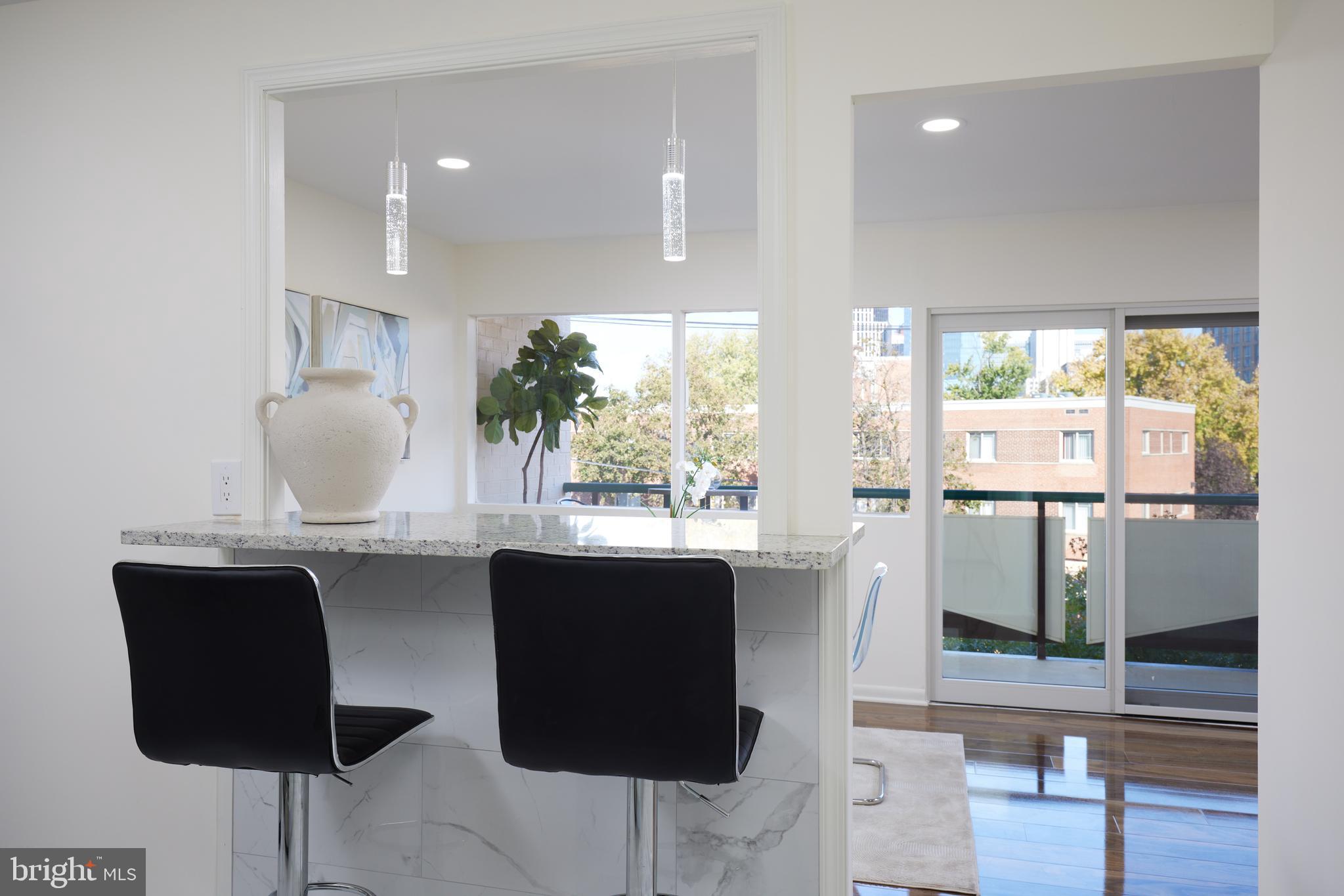 4720 Chevy Chase Dr #306