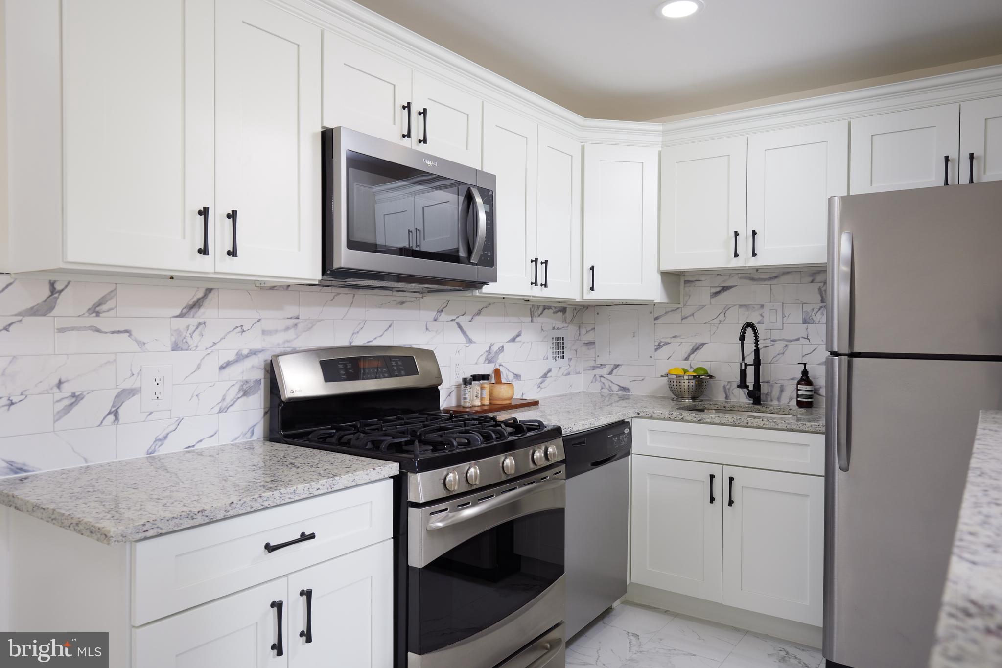 4720 Chevy Chase Dr #306