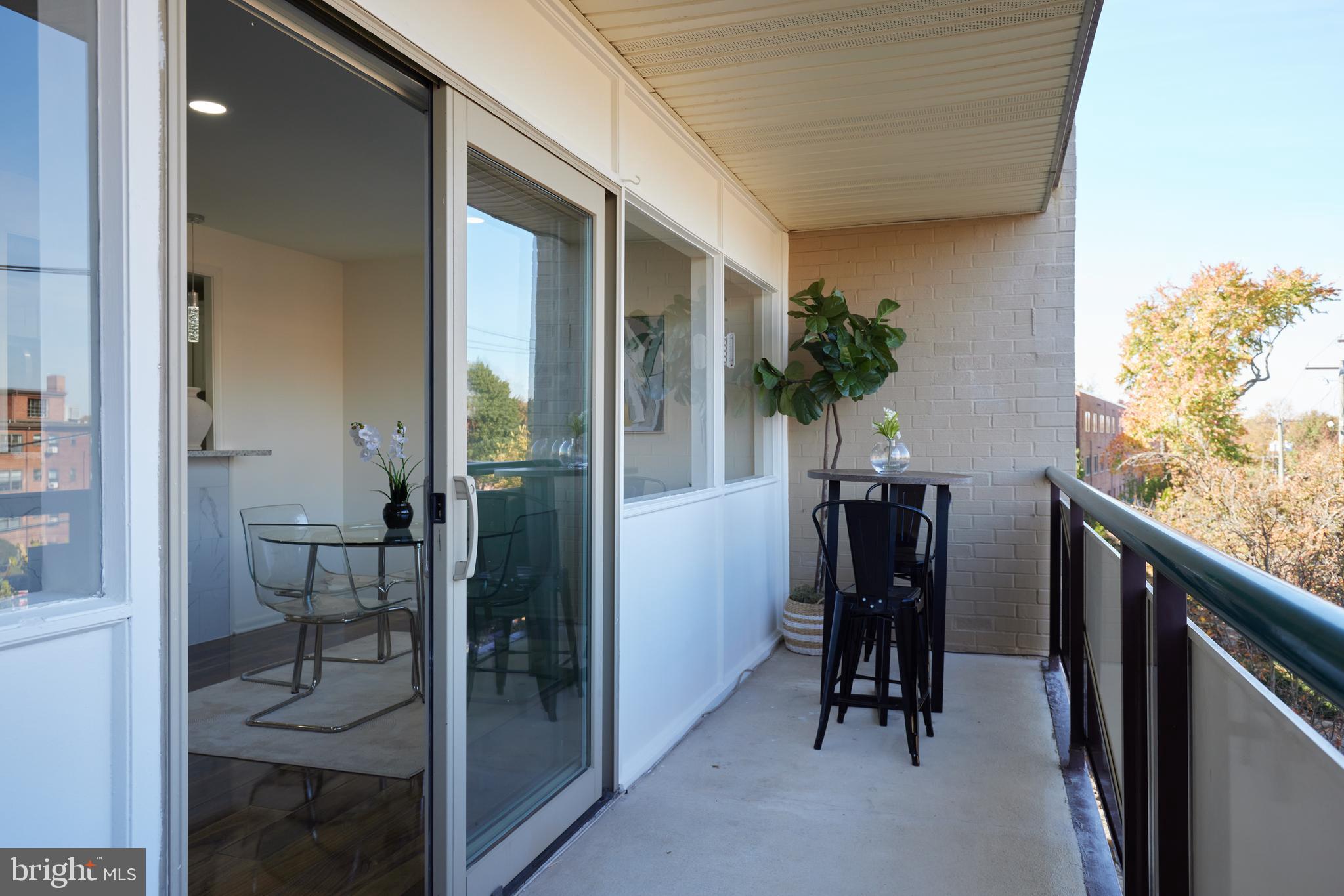 4720 Chevy Chase Dr #306