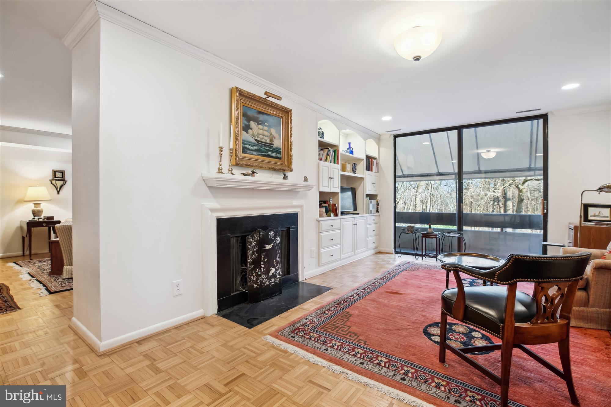 4956 Sentinel Dr #9-102