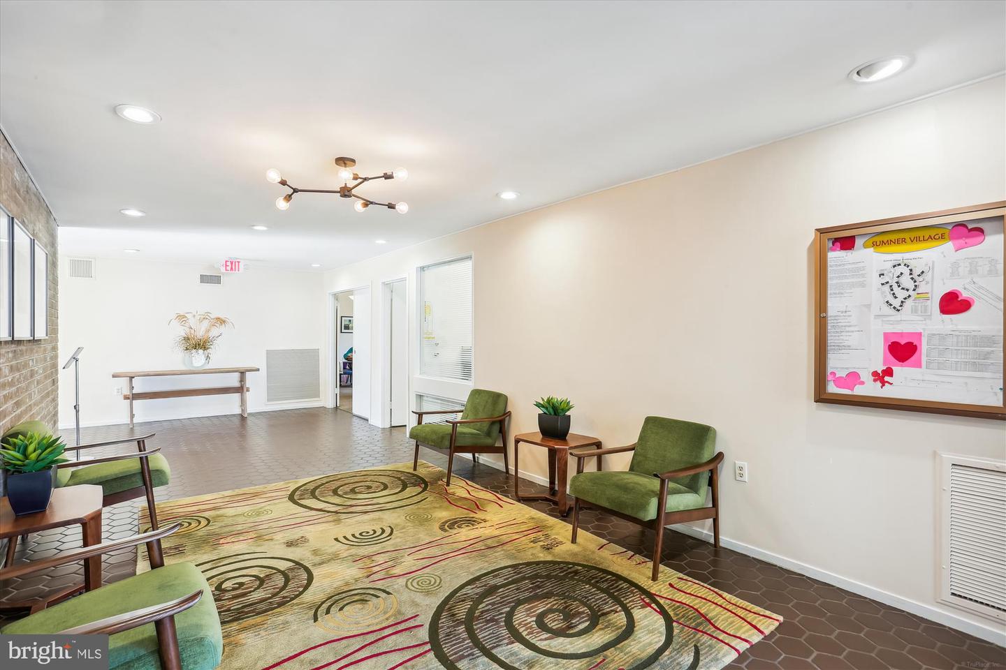 4956 Sentinel Dr #9-102