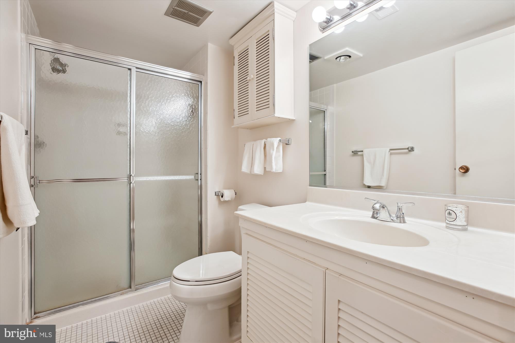 4956 Sentinel Dr #9-102