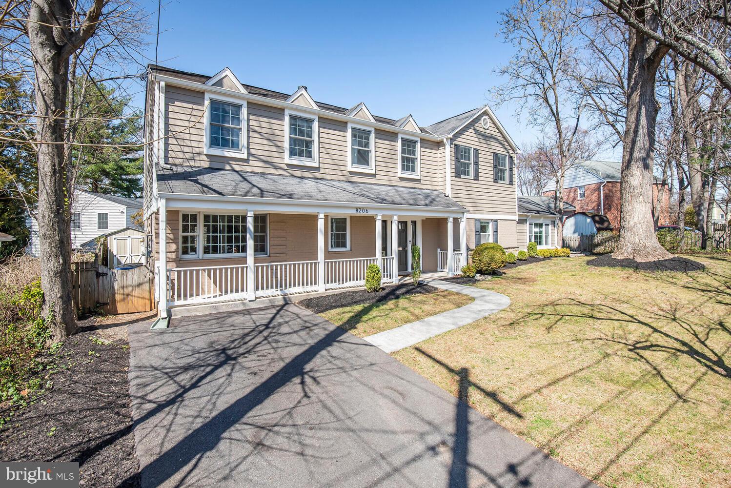 8206 Hampden Ln