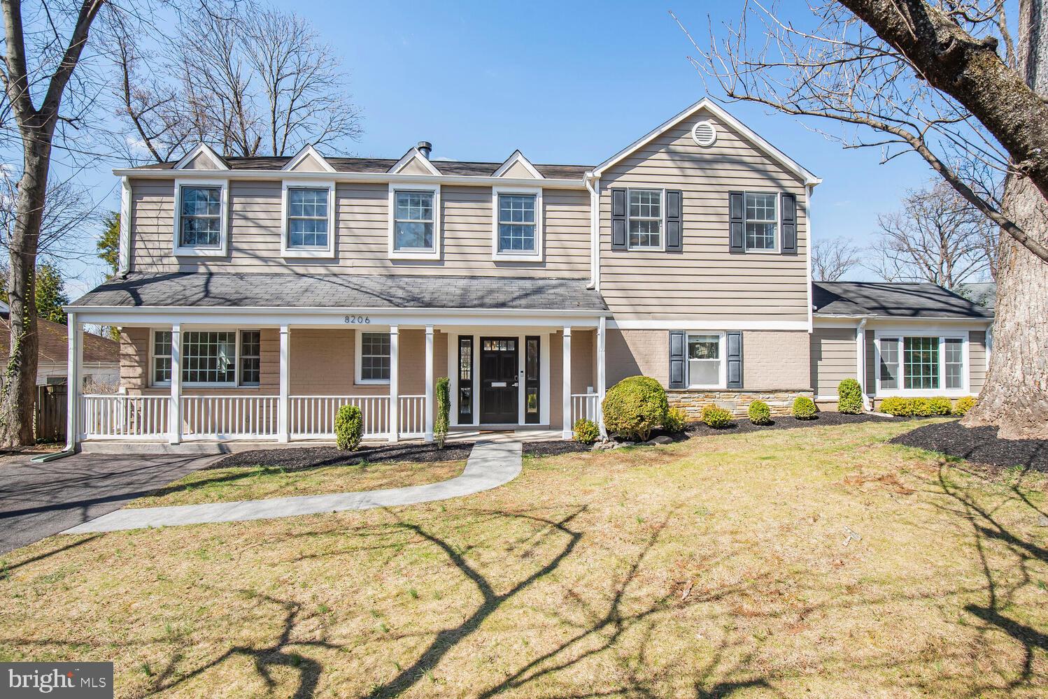 8206 Hampden Ln