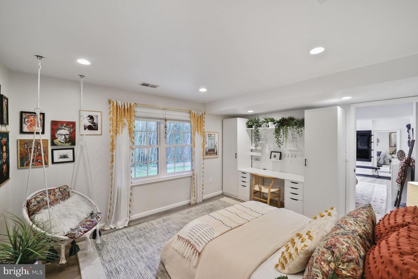 3012 Marlow Rd