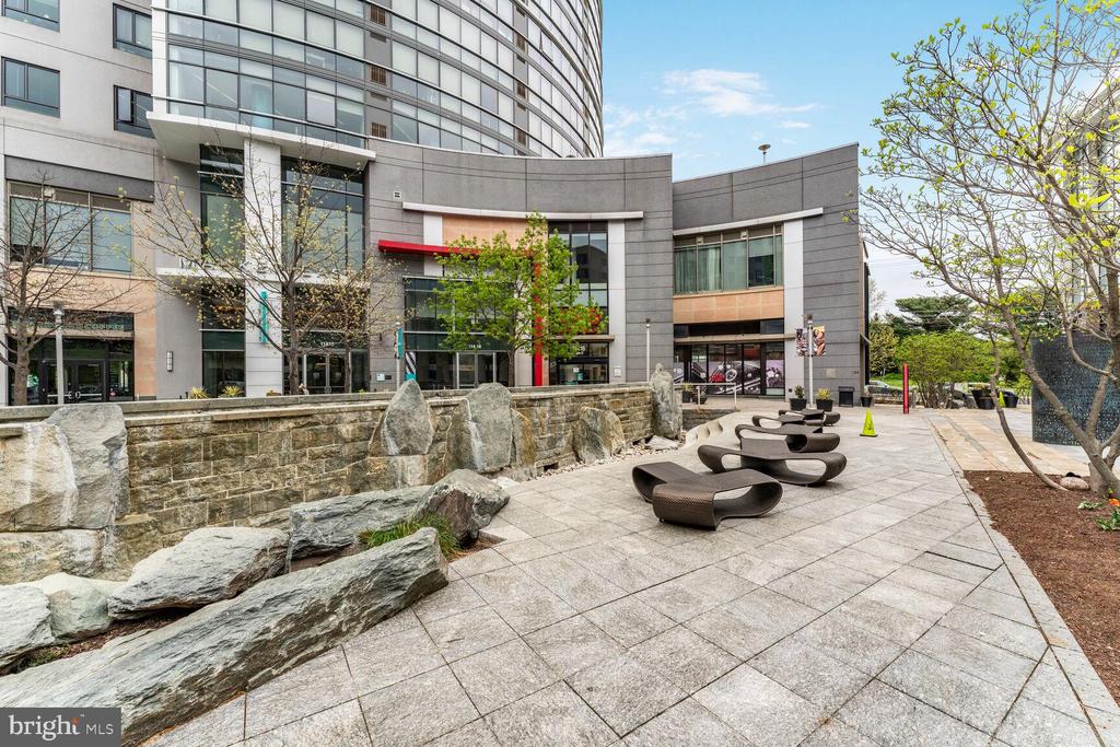 27 Grove Ridge #76