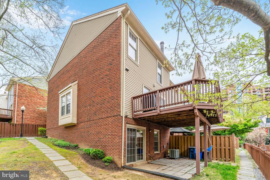 27 Grove Ridge #76