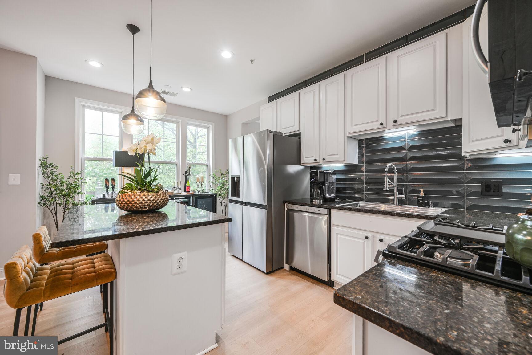 502 King Farm Blvd #202