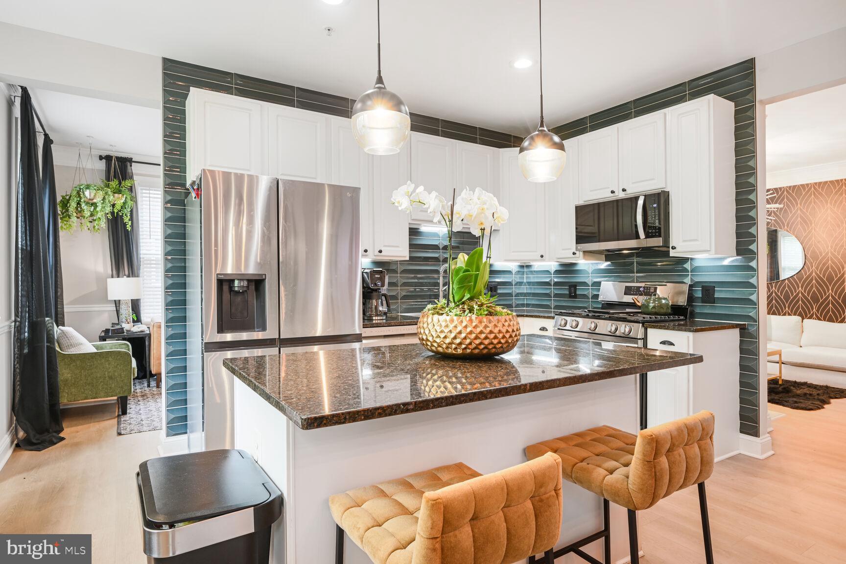 502 King Farm Blvd #202