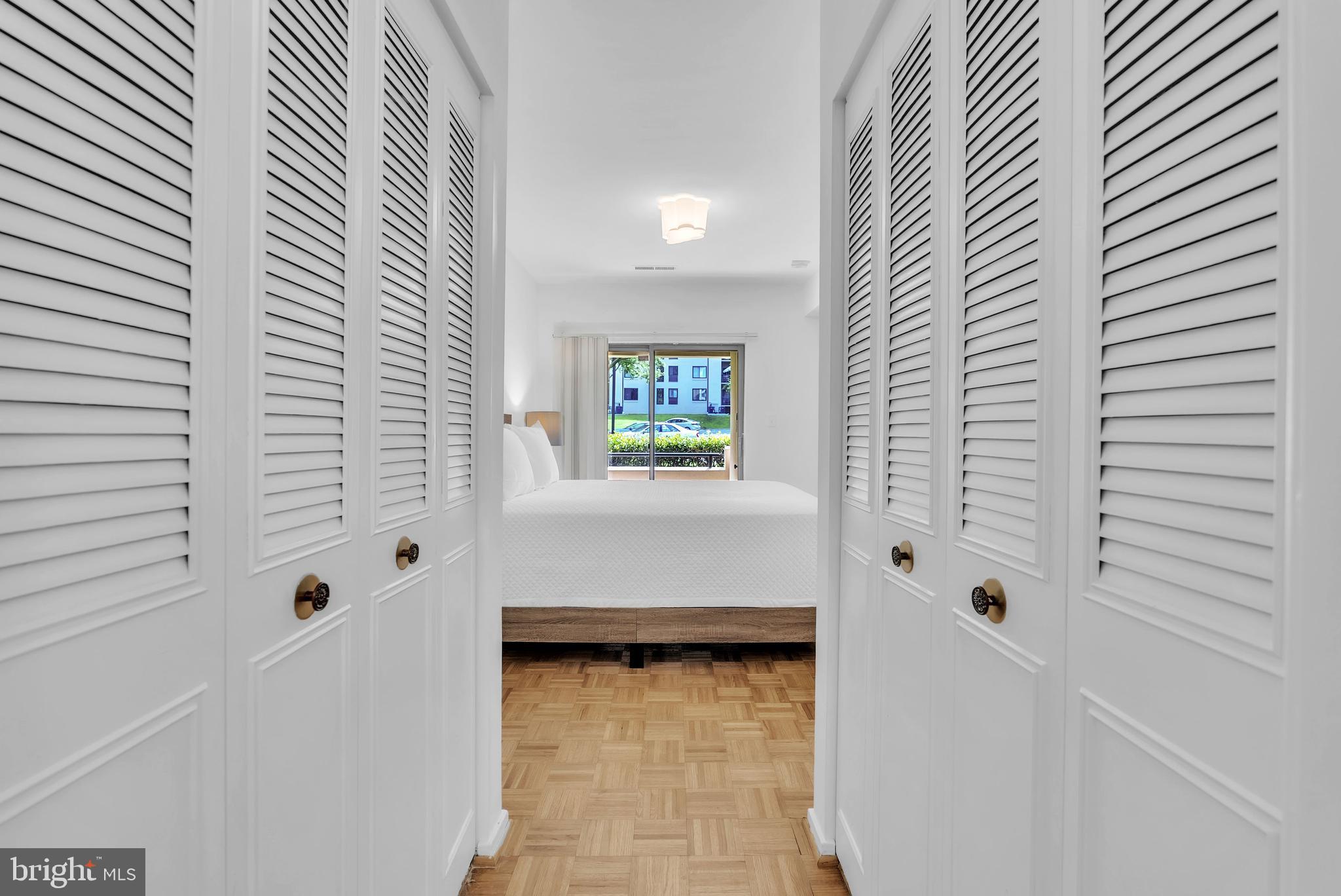 6060 California Cir #109