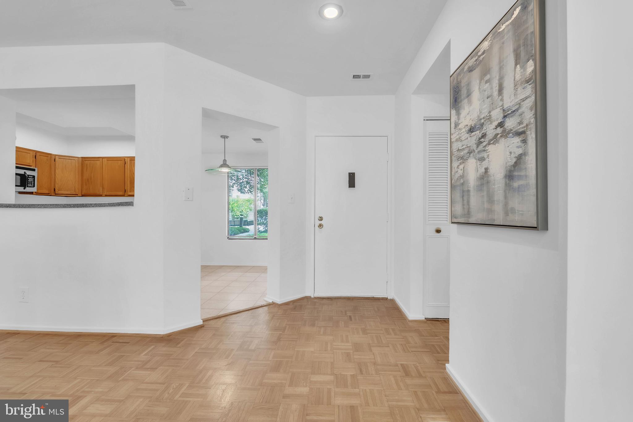 6060 California Cir #109