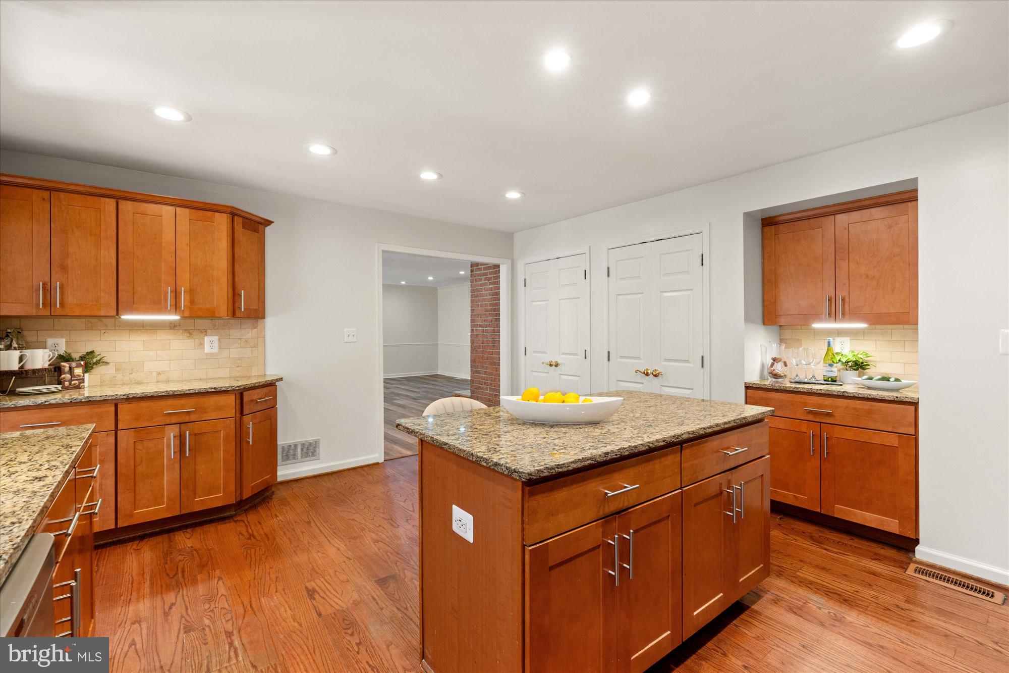 17401 BOWIE MILL ROAD