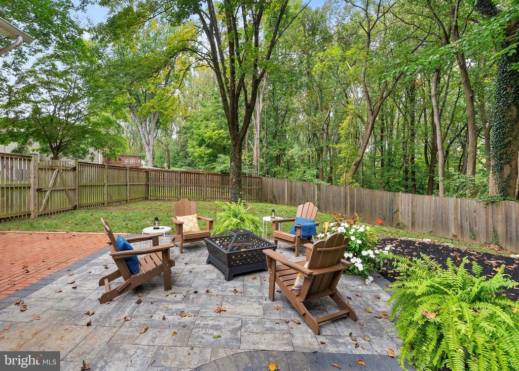 10903 TROY ROAD