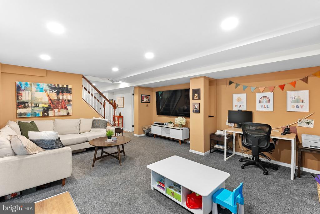10903 TROY ROAD