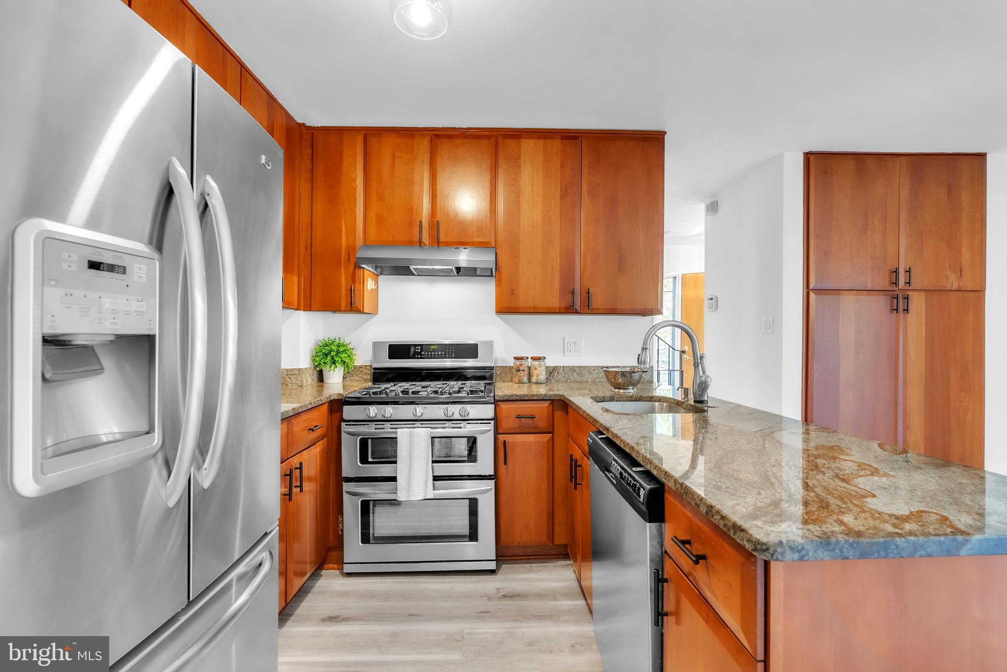 8074 INVERNESS RIDGE ROAD