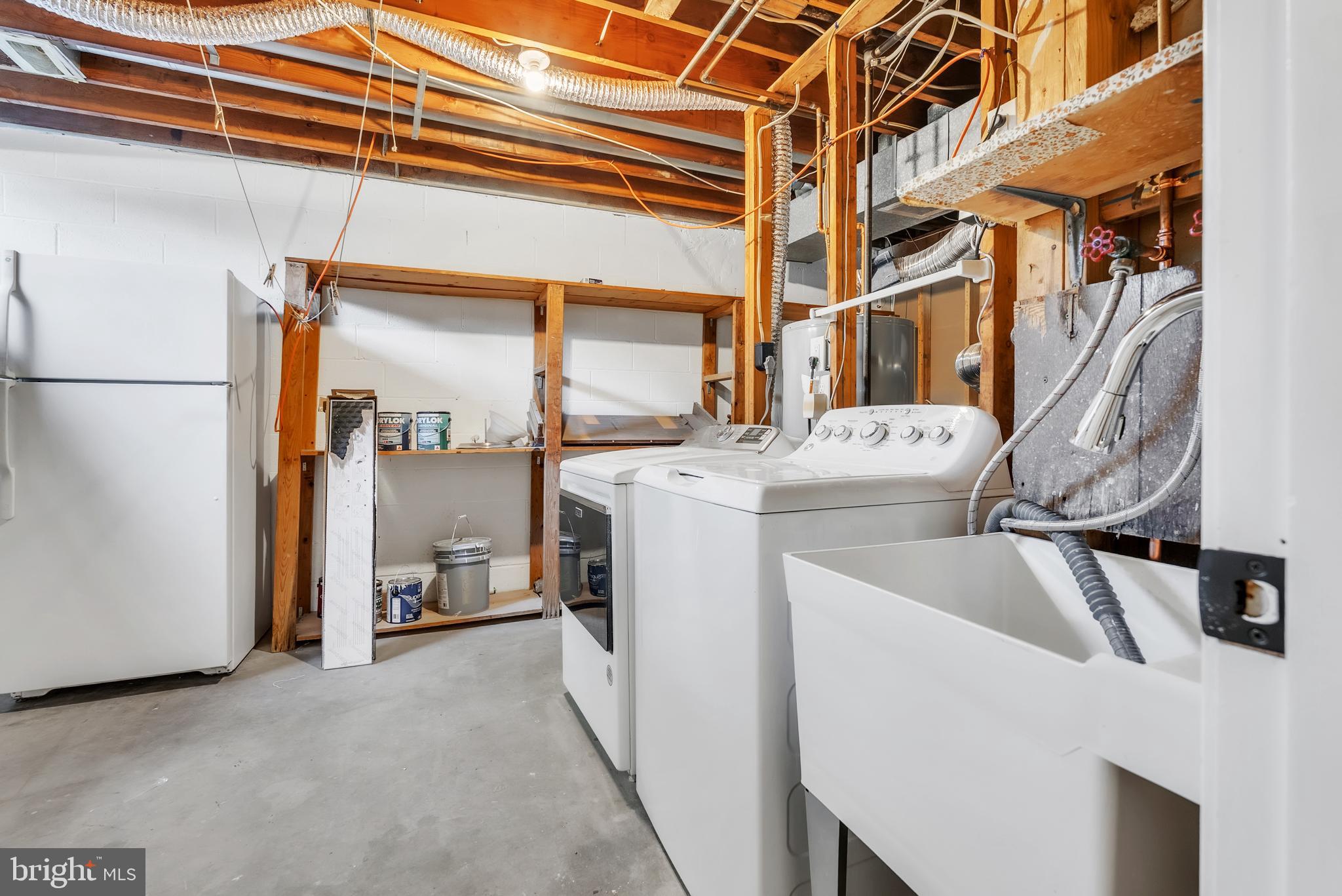 8074 INVERNESS RIDGE ROAD