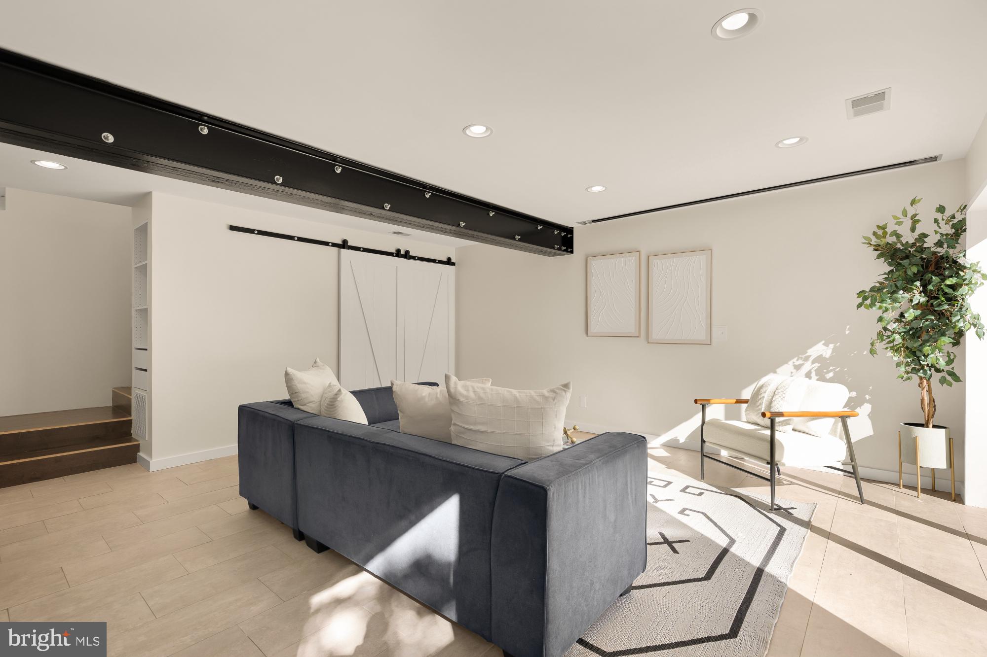 4701 ROSEDALE AVENUE