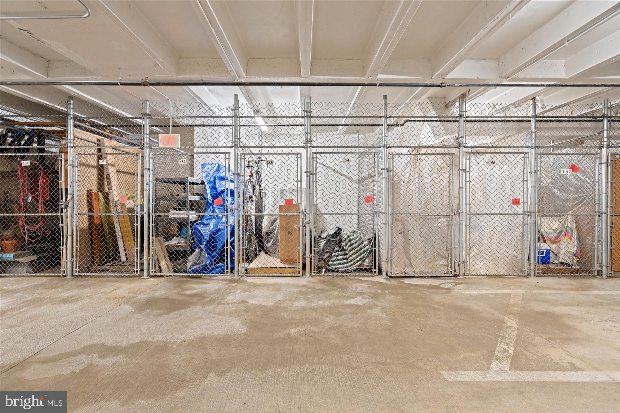 24 COURTHOUSE SQUARE 804