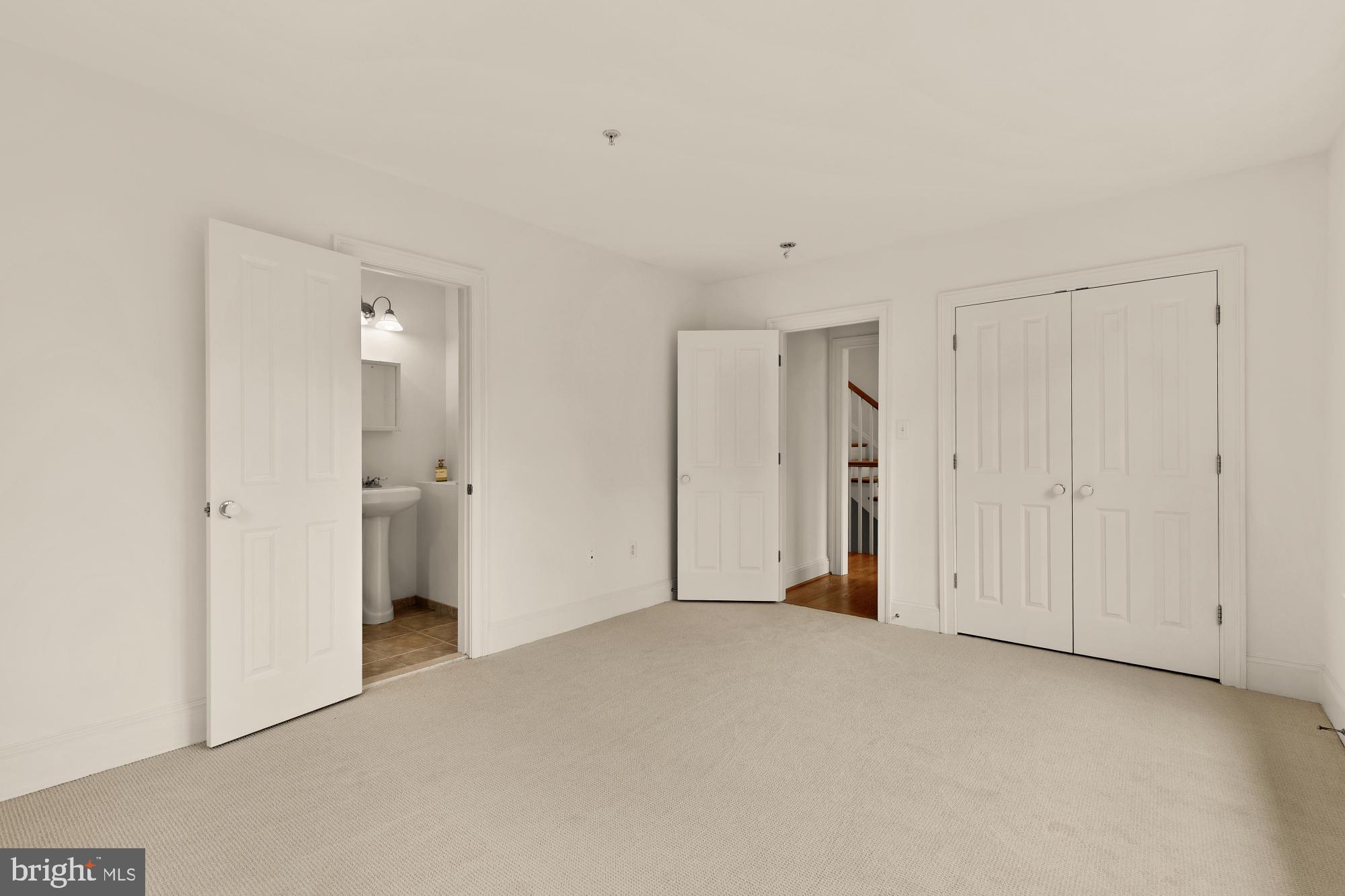 5301 MCKINLEY STREET