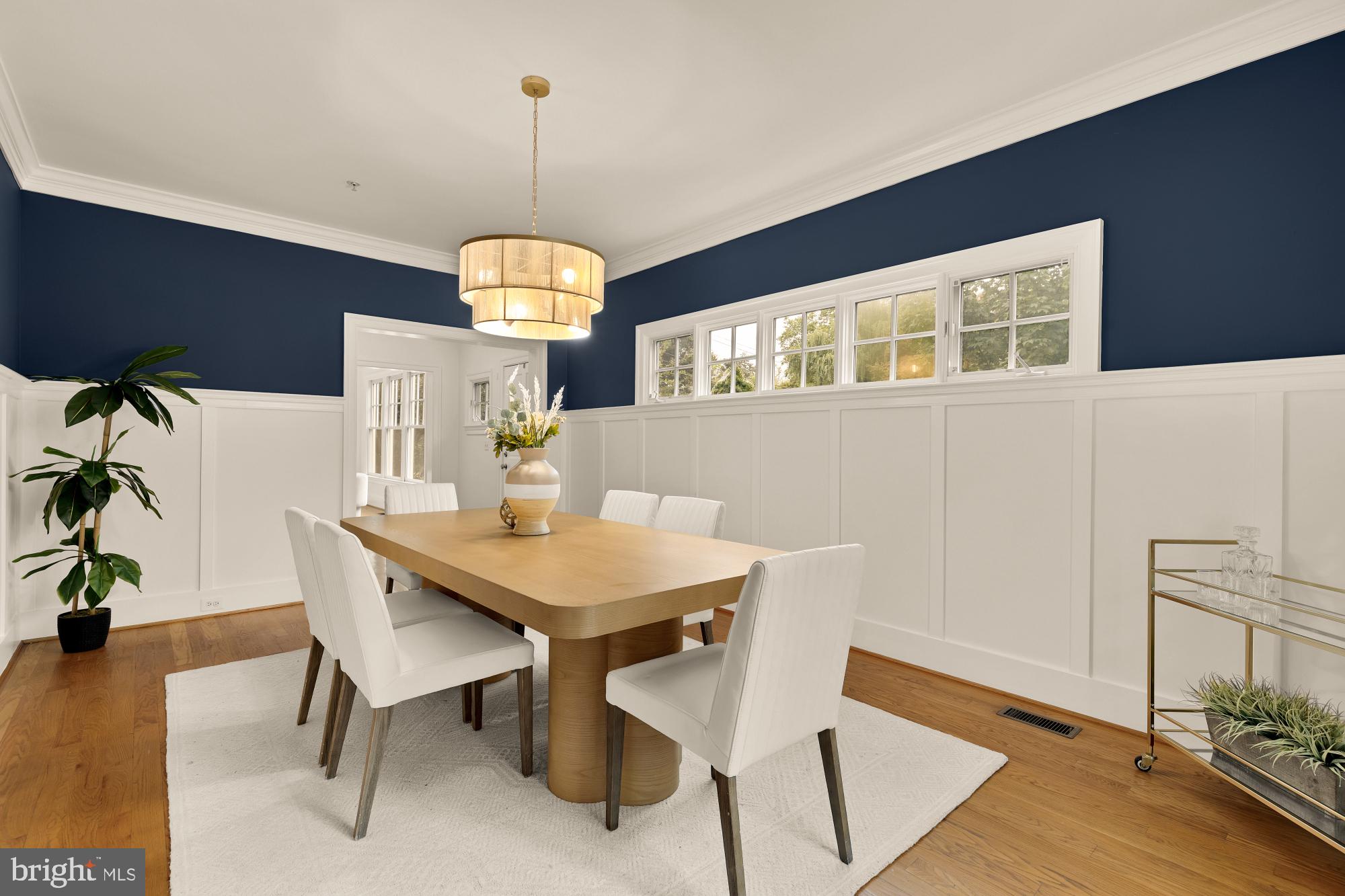 5301 MCKINLEY STREET