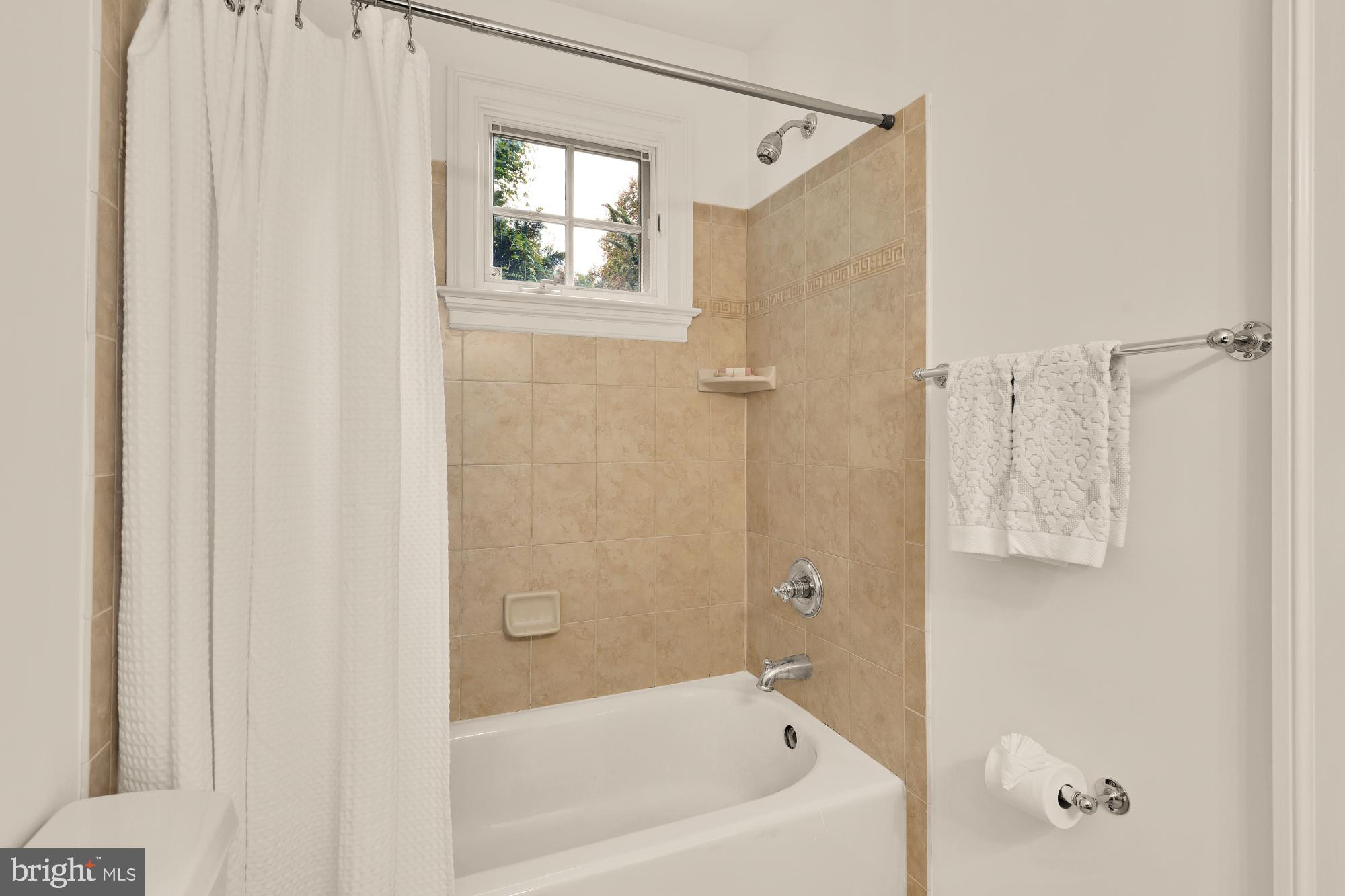 5301 MCKINLEY STREET