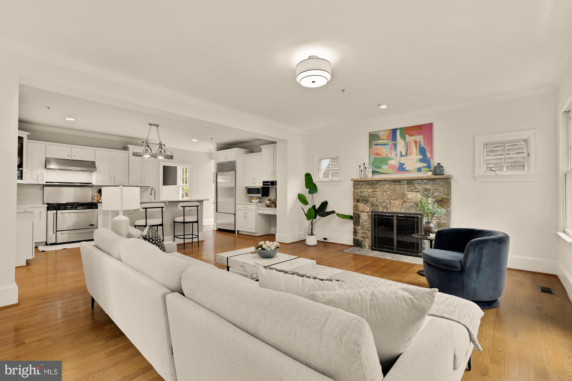 5301 MCKINLEY STREET